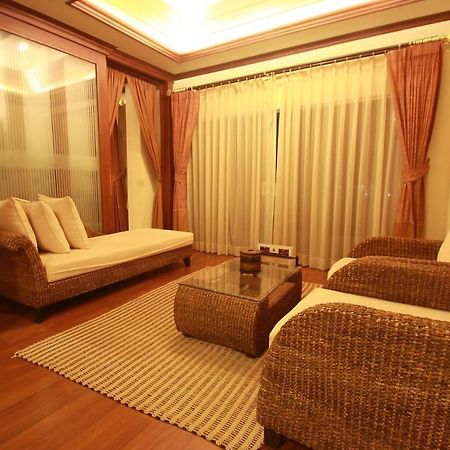 Narakul Resort Hotel Khon Kaen Eksteriør billede