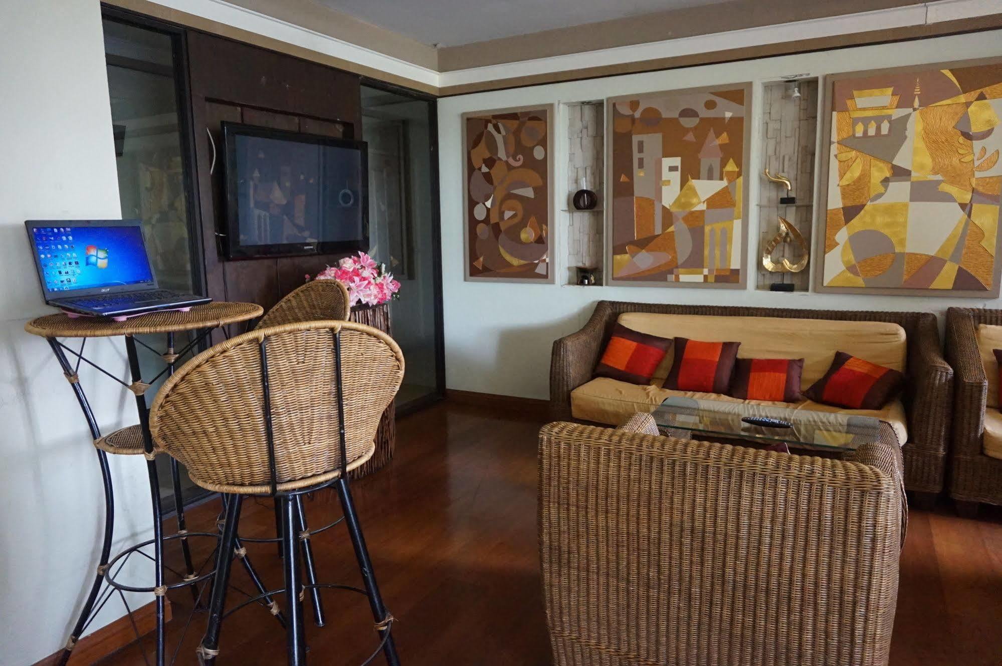 Narakul Resort Hotel Khon Kaen Eksteriør billede