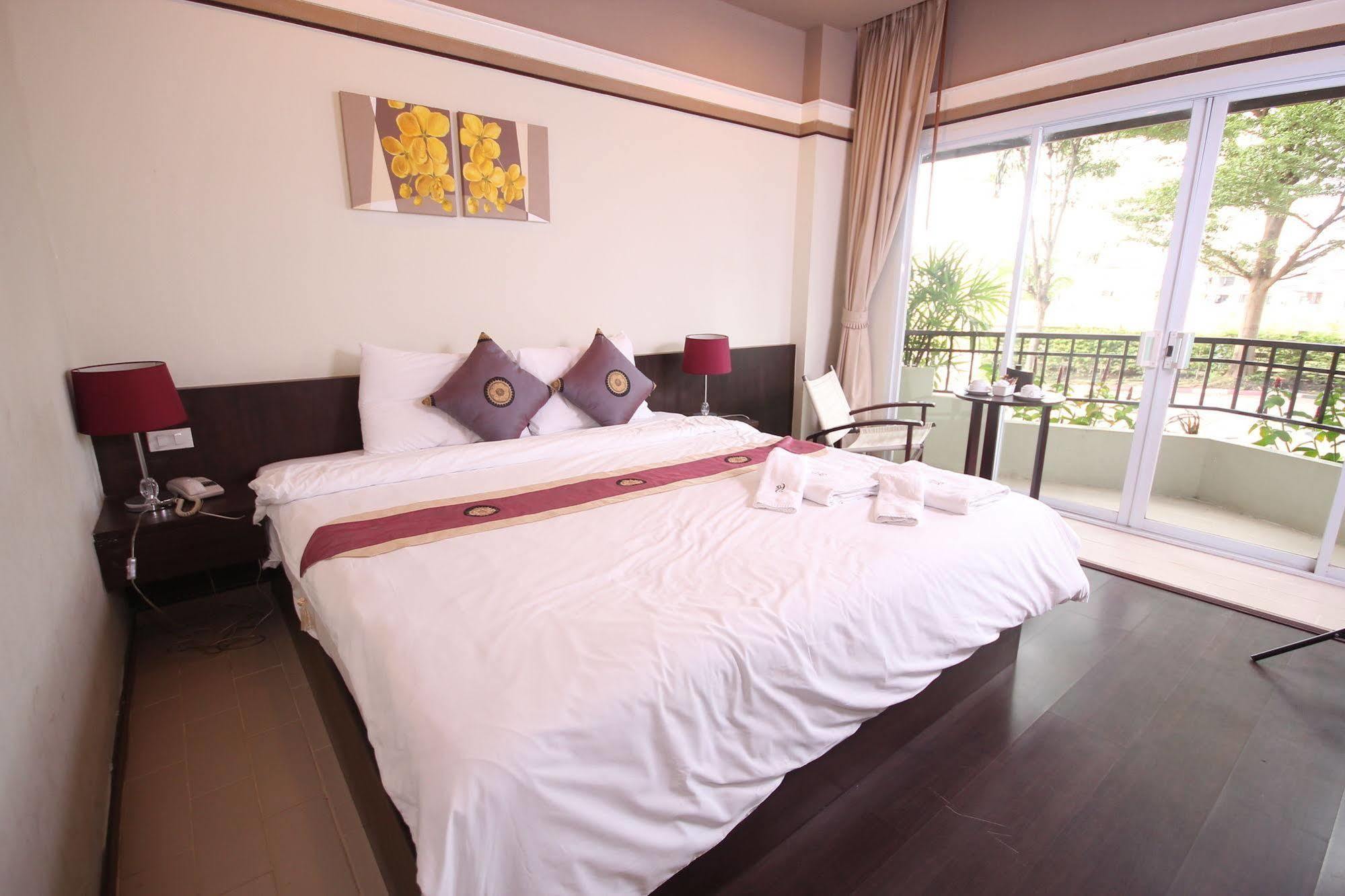 Narakul Resort Hotel Khon Kaen Eksteriør billede