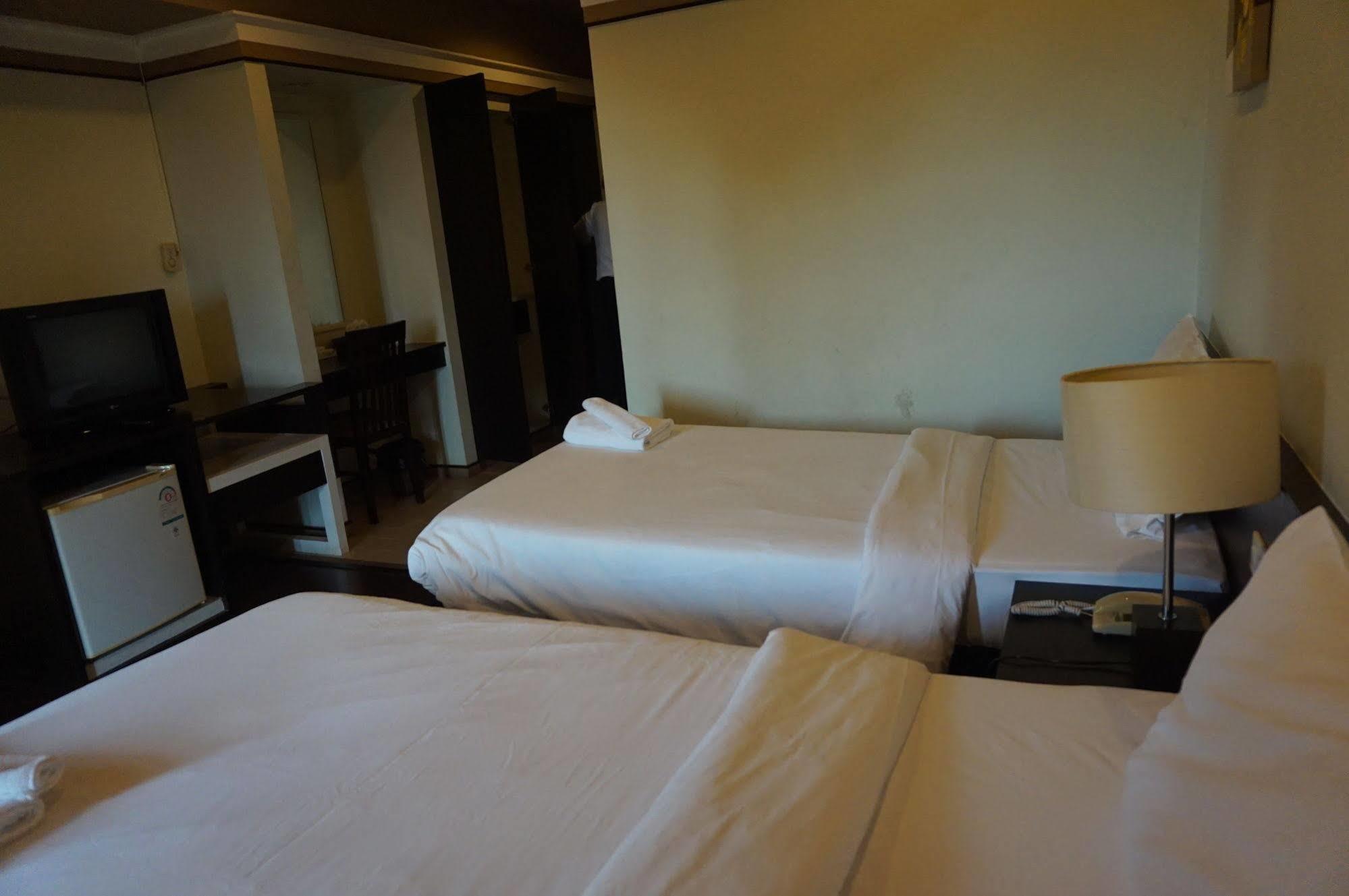 Narakul Resort Hotel Khon Kaen Eksteriør billede