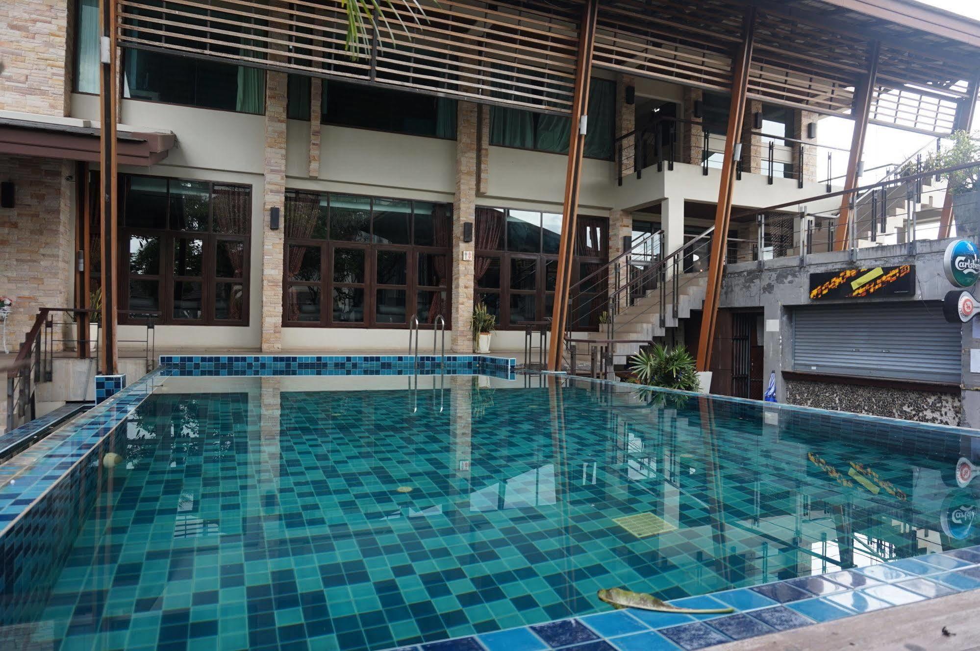 Narakul Resort Hotel Khon Kaen Eksteriør billede