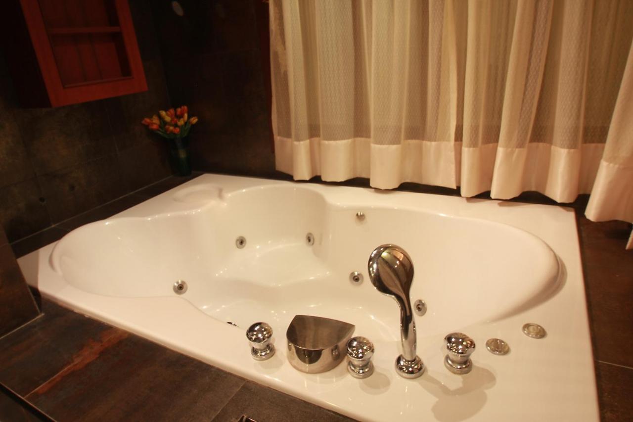Narakul Resort Hotel Khon Kaen Eksteriør billede